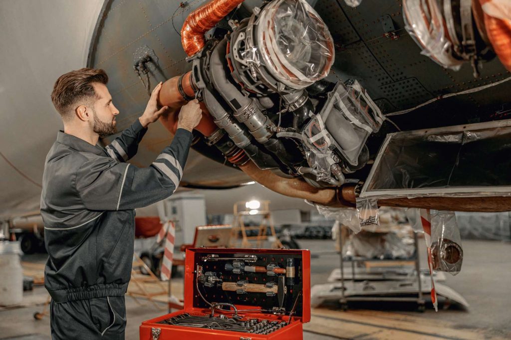 maintenance et opérations aéronautiques v1 maintenance et opérations aéronautiques v1